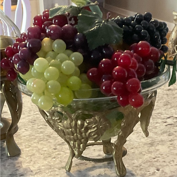 Other - Luxurious Gold and Clear Glass Serving Bowl featuring grape vines